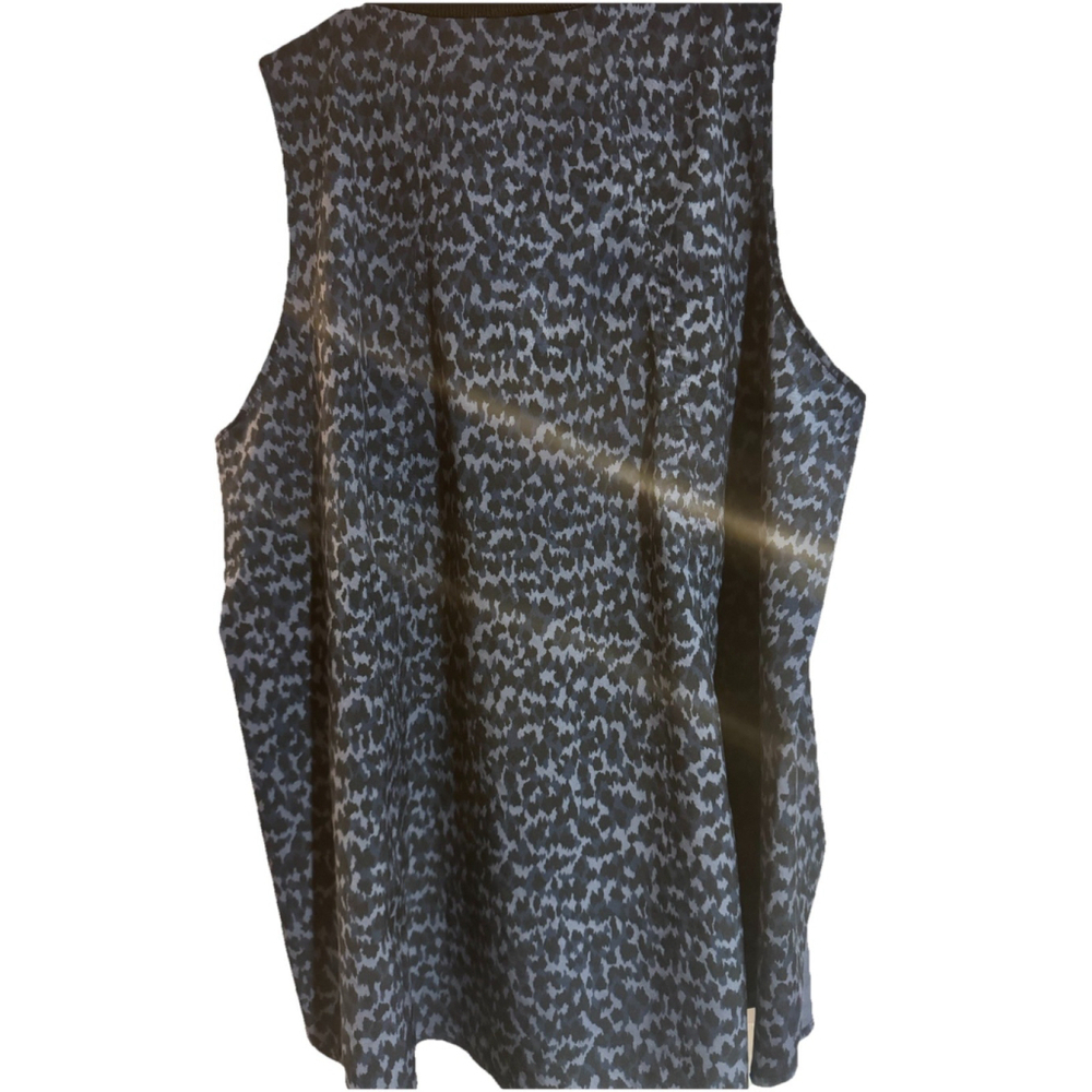 Athleta Zephyr Print Tank Top Blurred Camo Grey size 1X Crewneck - Picture 9 of 12